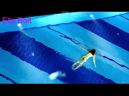 ❤️ Je ne peux pas m'arrêter de regarder, jeune blonde prise en train de nager nue dans la piscine de la station ELLA BOLT. ❤️ Porno de qualité at porn fr.nomescriativos.top ❌️